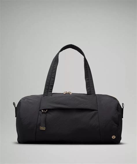 lululemon duffle bag dupe|lululemon barrel bag.